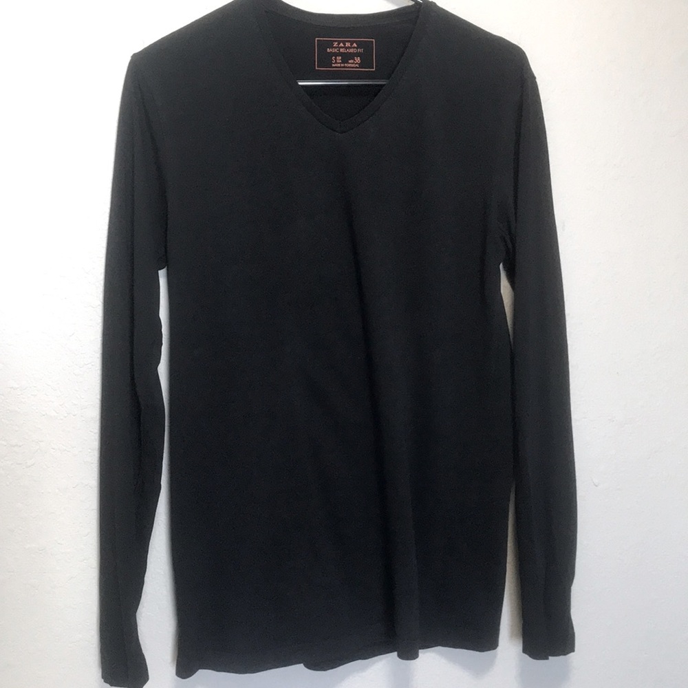 Black men’s T-shirt